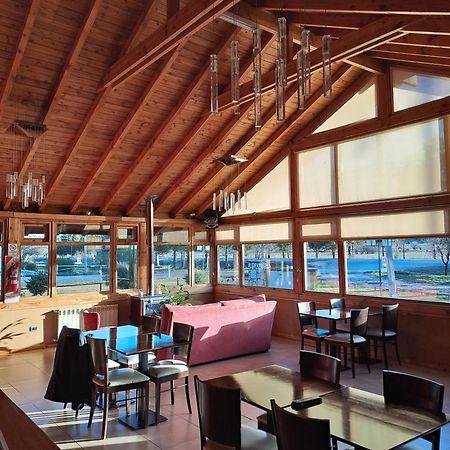 Hosteria Y Cabanas Land Park - Spa & Lodge Junin de los Andes Exterior photo