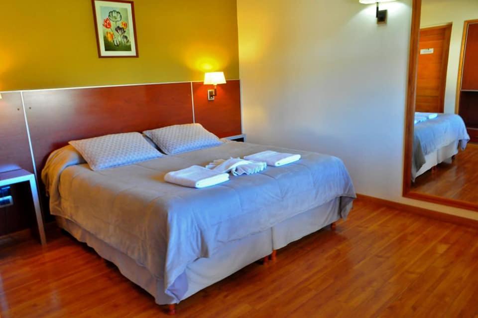 Hosteria Y Cabanas Land Park - Spa & Lodge Junin de los Andes Exterior photo