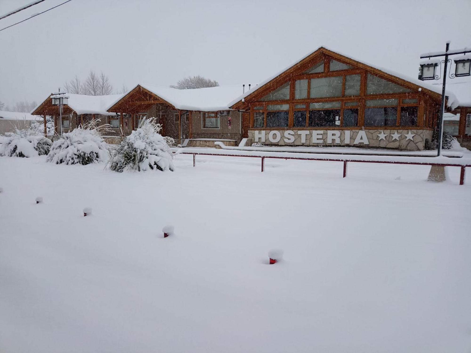 Hosteria Y Cabanas Land Park - Spa & Lodge Junin de los Andes Exterior photo