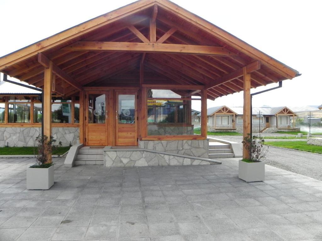 Hosteria Y Cabanas Land Park - Spa & Lodge Junin de los Andes Exterior photo