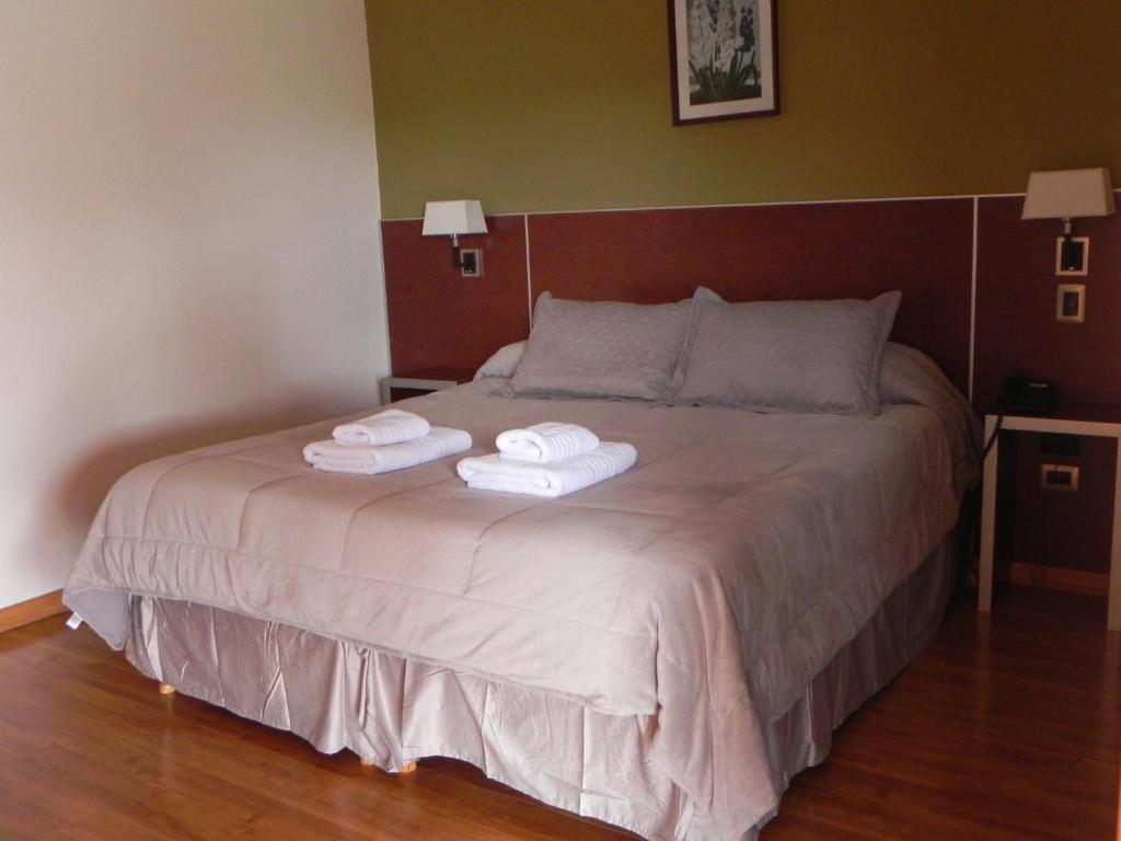 Hosteria Y Cabanas Land Park - Spa & Lodge Junin de los Andes Room photo