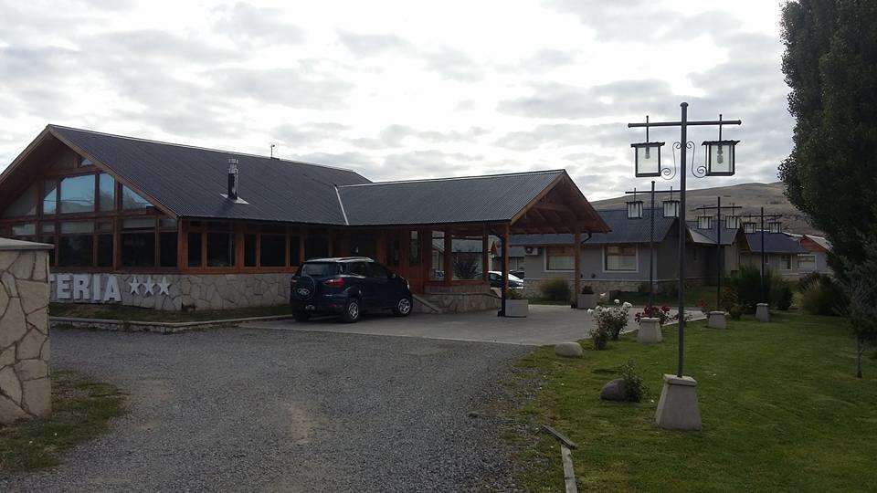 Hosteria Y Cabanas Land Park - Spa & Lodge Junin de los Andes Exterior photo